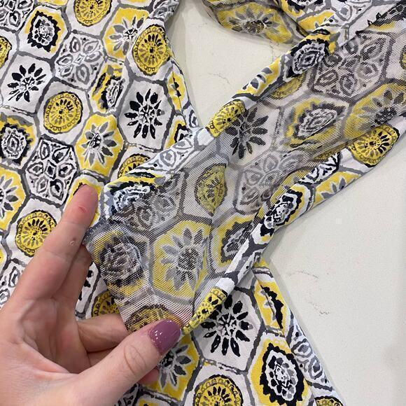 IBKUL‎ Sun Protective UPF 50+ Icefil Cooling Tech Terra Print Long Sleeve Top - Picture 7 of 7